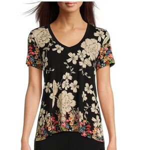 Johnny Was Black and Cream Floral Short Sleeve Top